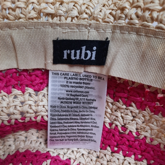 🆕️ Set of 3 Pink Beach Hats 💗 NWT - Picture 2 of 4